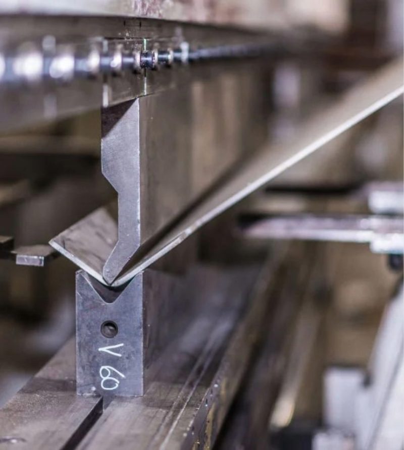 metal bending and forming factory in sharjah